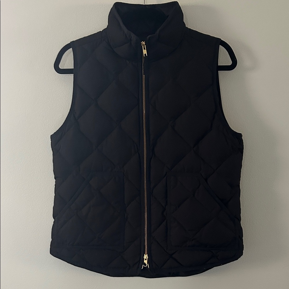 J. Crew Factory Women’s Black Quilted Vest, Size Medium